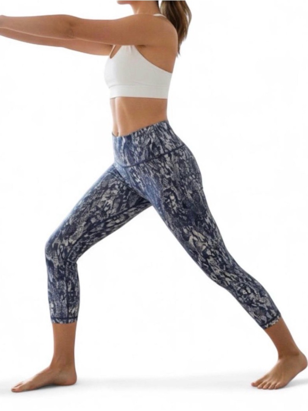 SWEATY BETTY Super Soft 7/8 Leggings - Size M